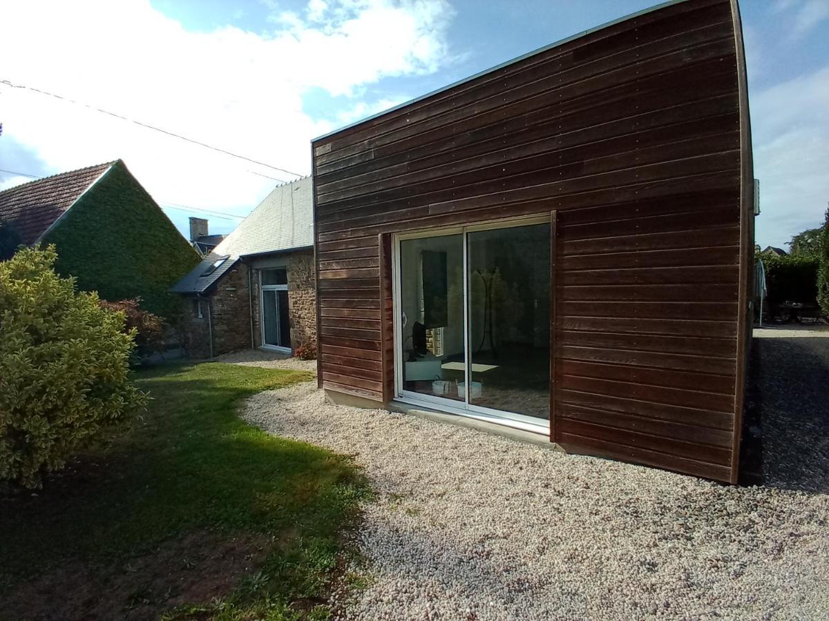 Domaine Des Tisseys Vue Sur Le Mont St Michel Dragey Exterior foto