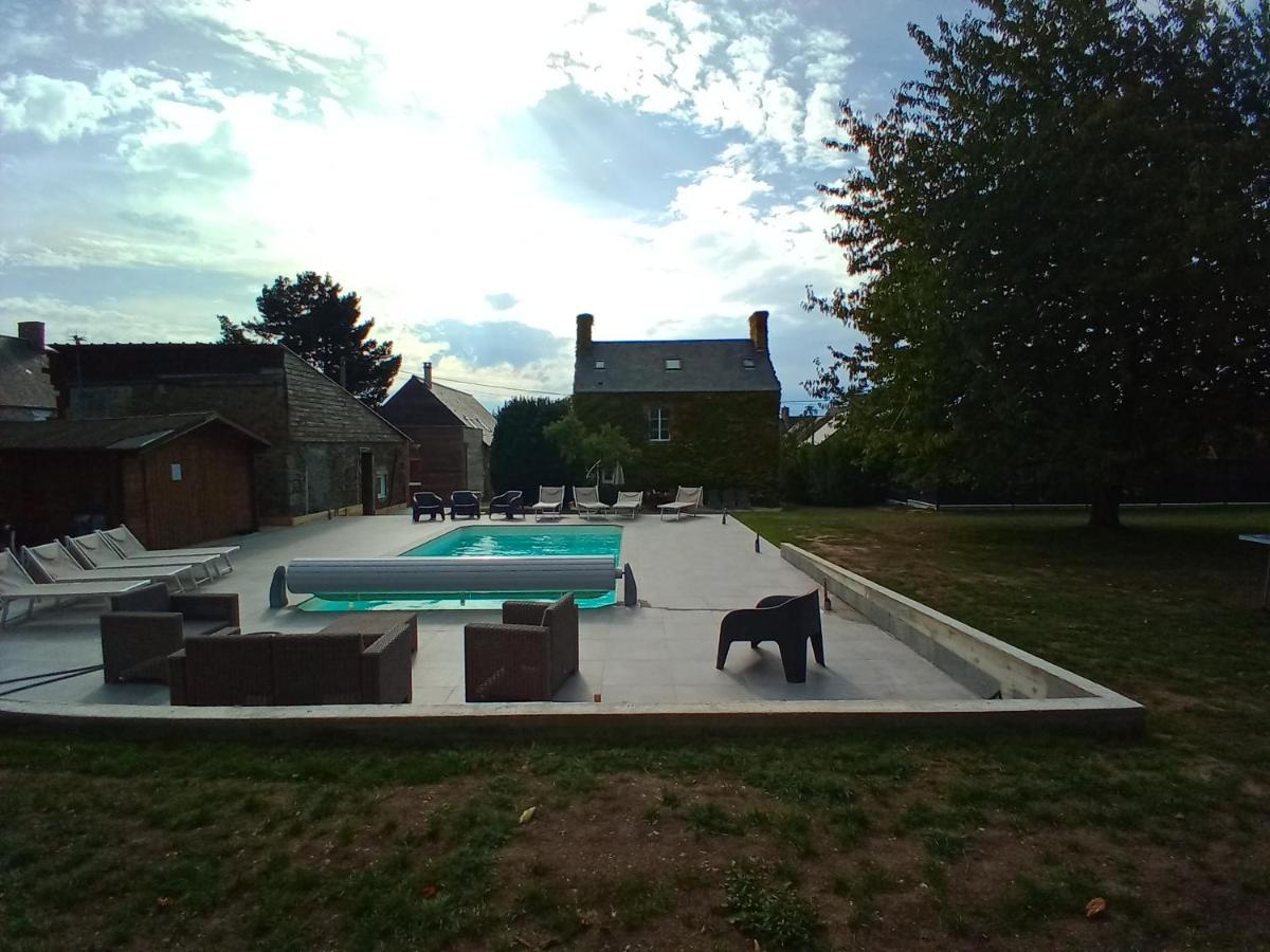 Domaine Des Tisseys Vue Sur Le Mont St Michel Dragey Exterior foto